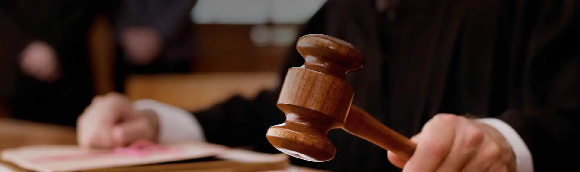 criminal defense attorney in phoenix az